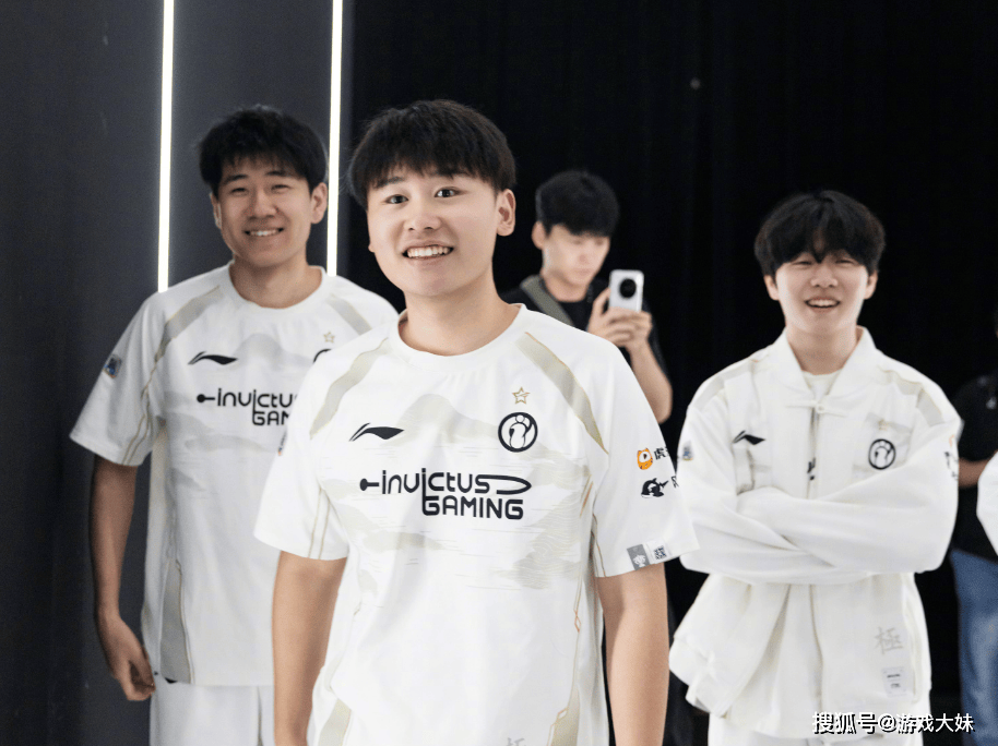 针对性这么明显?BLG战胜IG后,B站悄悄取消IG战队的蓝标