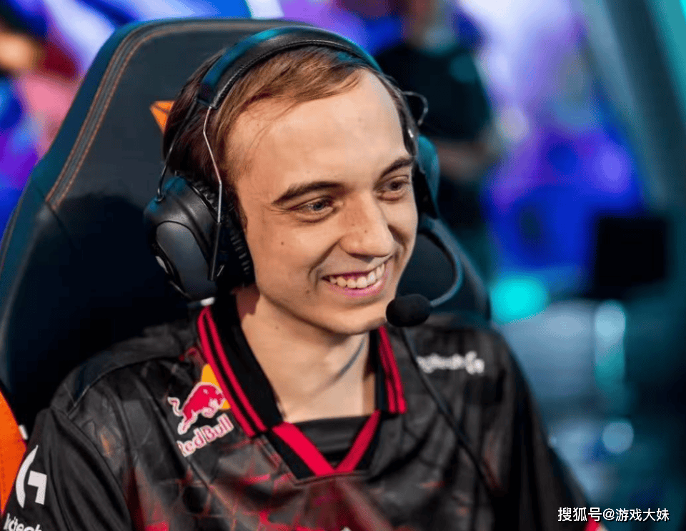 BLG被G2击败后，knight接受采访还在找借口(kǒu)，直(zhí)言战队没时间调整