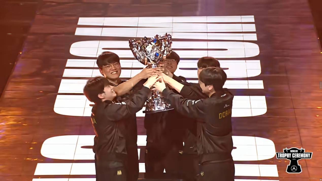 LOL六冠王(wáng)传奇誕(dàn)生！Faker加(jiā)里奥登(dēng)场，T1决胜局爆发，创造新神话